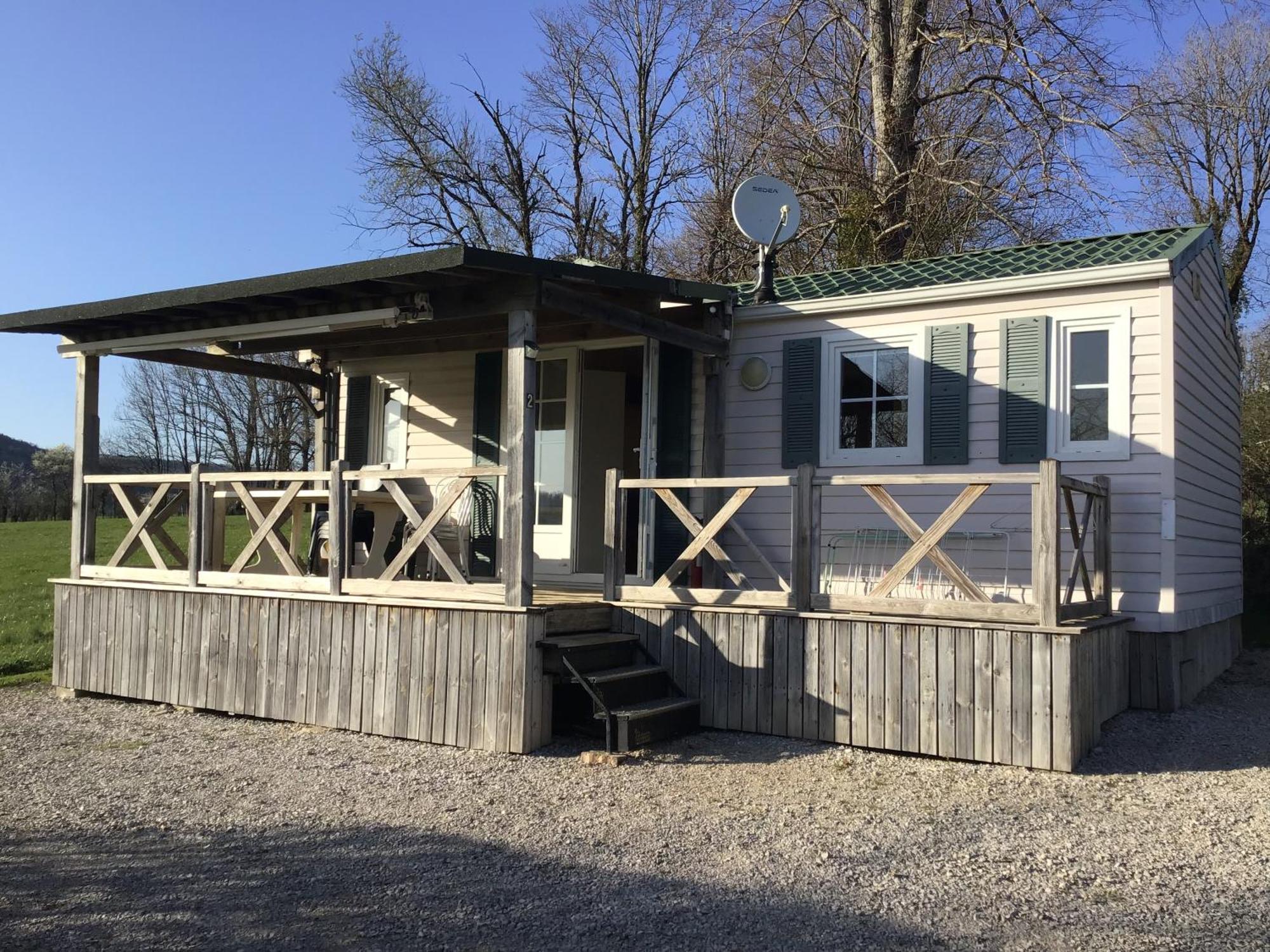 Jura Mobile Home Marigny  Exteriér fotografie